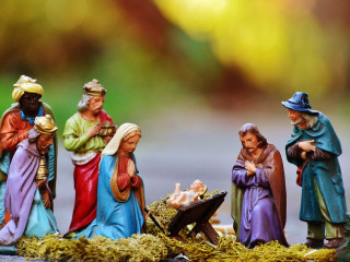 christmas-crib-figures-1060017-1280.jpg