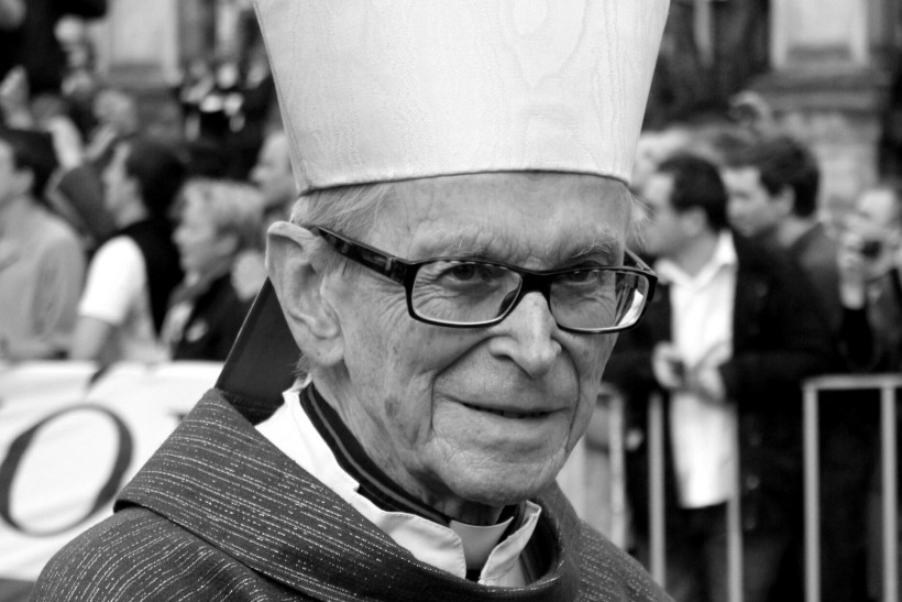 Cardinal Franciszek Macharski cropped 2010