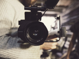 laura lee moreau ZpE2gobovro unsplash