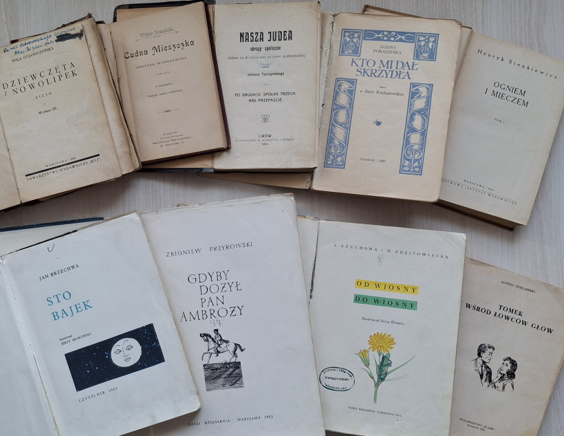 1. Wystawka tytulow ksiazek starenkich Poloniewicz