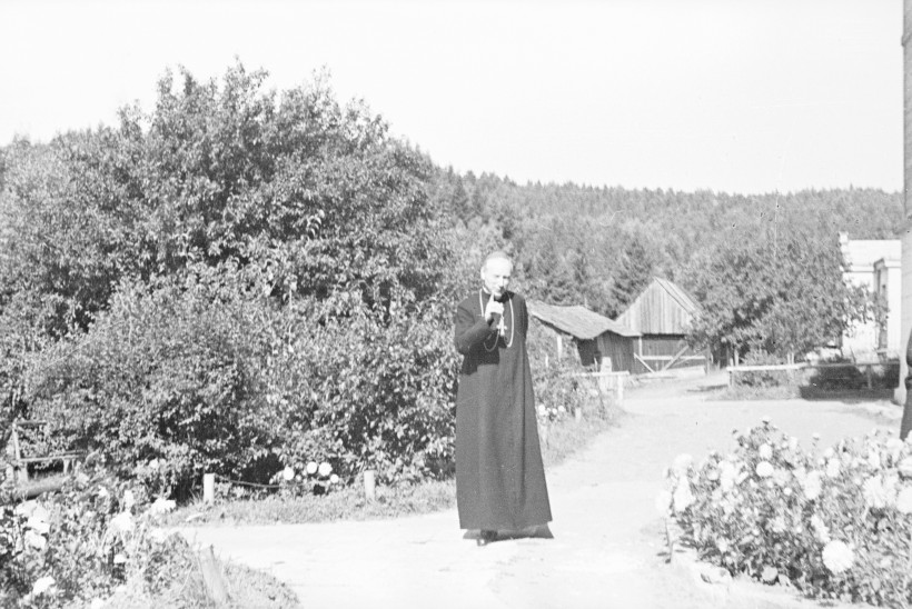 3 43 0   30 258236 v2