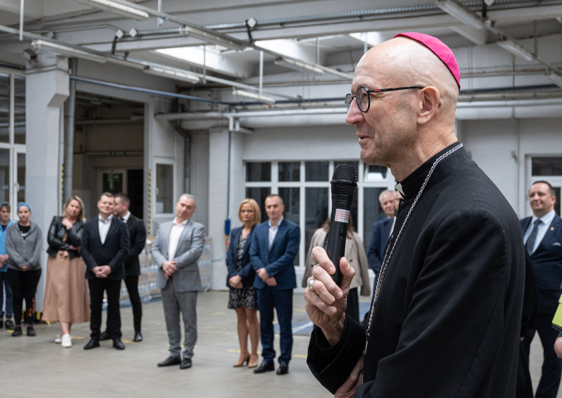 „Elementem powołania do świętości jest praca