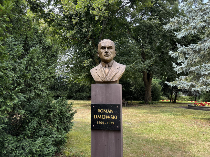 Śladami Romana Dmowskiego w Chludowie