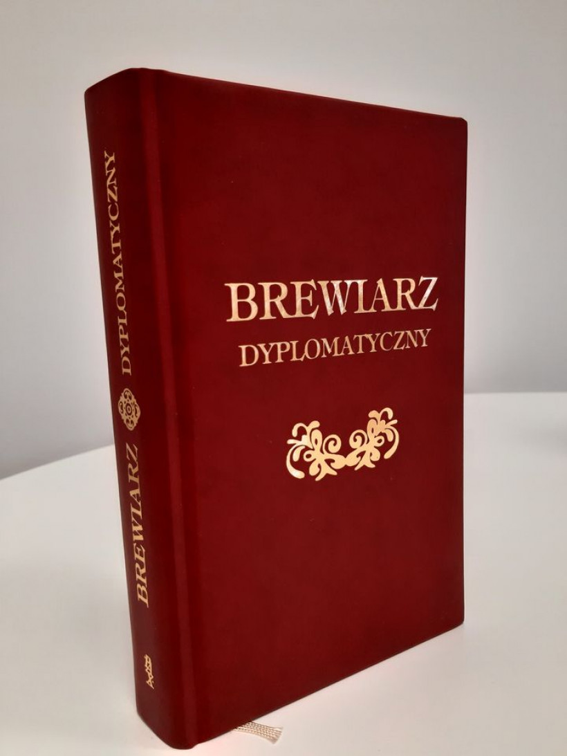 „Wiedza i męstwo czynią człowieka wielkim” – Brewiarz dyplomatyczny w ofercie Instytutu Wydawniczego PAX