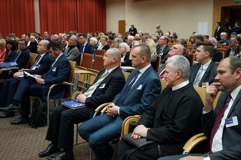 Polityka historyczna państwa