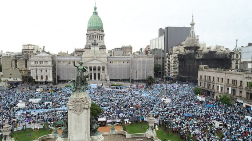 Argentyna: Tysiące na ulicach w obronie życia nienarodzonego